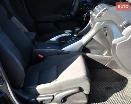 Черный Хонда Аккорд, объемом двигателя 2 л и пробегом 250 тыс. км за 8999 $, фото 35 на Automoto.ua