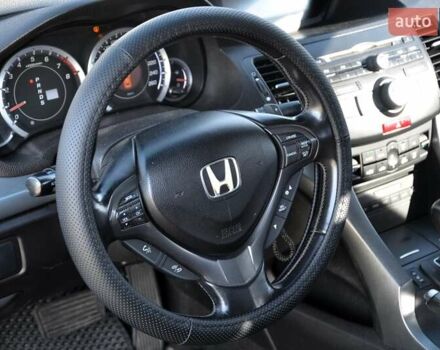 Черный Хонда Аккорд, объемом двигателя 2 л и пробегом 250 тыс. км за 8999 $, фото 26 на Automoto.ua