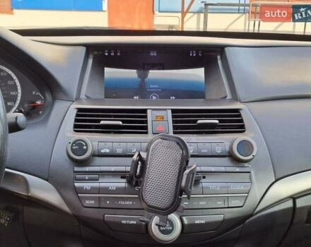 Чорний Хонда Аккорд, об'ємом двигуна 2.4 л та пробігом 145 тис. км за 10190 $, фото 3 на Automoto.ua