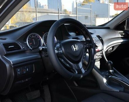 Черный Хонда Аккорд, объемом двигателя 2 л и пробегом 250 тыс. км за 8999 $, фото 24 на Automoto.ua