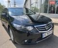 Черный Хонда Аккорд, объемом двигателя 2 л и пробегом 144 тыс. км за 9500 $, фото 5 на Automoto.ua