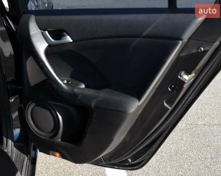 Хонда Аккорд 2012 в Киеве на Automoto.ua Черный Хонда Аккорд, объемом двигателя 2 л и пробегом 250 тыс. км за 9500 $, фото 30 на Automoto.ua