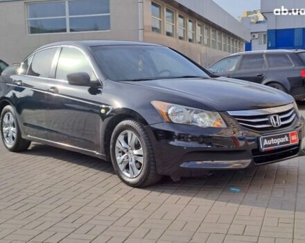 Чорний Хонда Аккорд, об'ємом двигуна 2.4 л та пробігом 145 тис. км за 10190 $, фото 12 на Automoto.ua