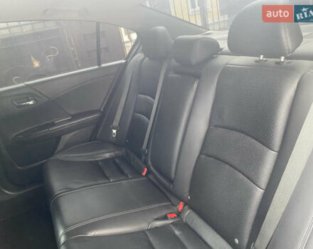 Хонда Аккорд 2012 в Киеве на Automoto.ua Черный Хонда Аккорд, объемом двигателя 2.4 л и пробегом 120 тыс. км за 12700 $, фото 13 на Automoto.ua