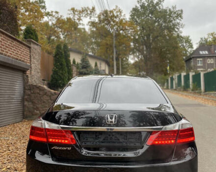 Хонда Аккорд 2012 в Киеве на Automoto.ua Черный Хонда Аккорд, объемом двигателя 2.4 л и пробегом 120 тыс. км за 12700 $, фото 5 на Automoto.ua