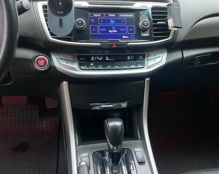 Хонда Аккорд 2012 в Киеве на Automoto.ua Черный Хонда Аккорд, объемом двигателя 2.4 л и пробегом 120 тыс. км за 12700 $, фото 10 на Automoto.ua