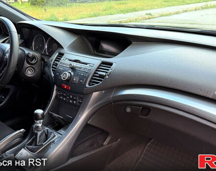 Черный Хонда Аккорд, объемом двигателя 2.4 л и пробегом 93 тыс. км за 11300 $, фото 7 на Automoto.ua