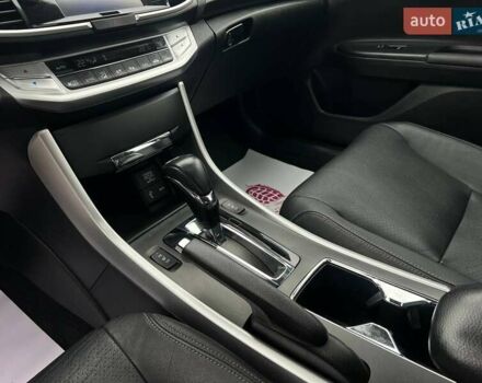 Чорний Хонда Аккорд, об'ємом двигуна 3.47 л та пробігом 172 тис. км за 11700 $, фото 15 на Automoto.ua