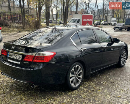 Черный Хонда Аккорд, объемом двигателя 2.36 л и пробегом 221 тыс. км за 11600 $, фото 4 на Automoto.ua