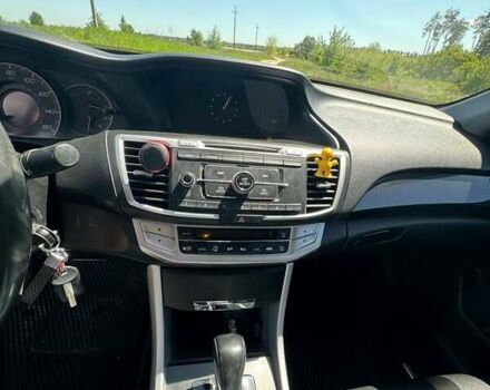 Черный Хонда Аккорд, объемом двигателя 2.36 л и пробегом 172 тыс. км за 11200 $, фото 30 на Automoto.ua