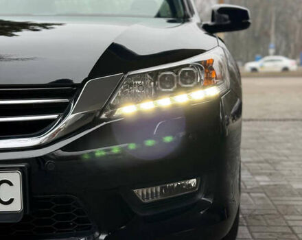 Черный Хонда Аккорд, объемом двигателя 3.5 л и пробегом 85 тыс. км за 16999 $, фото 5 на Automoto.ua