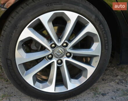 Черный Хонда Аккорд, объемом двигателя 3.47 л и пробегом 125 тыс. км за 15500 $, фото 14 на Automoto.ua