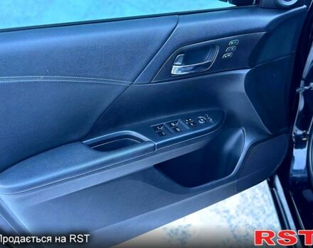 Черный Хонда Аккорд, объемом двигателя 2.4 л и пробегом 188 тыс. км за 12999 $, фото 9 на Automoto.ua