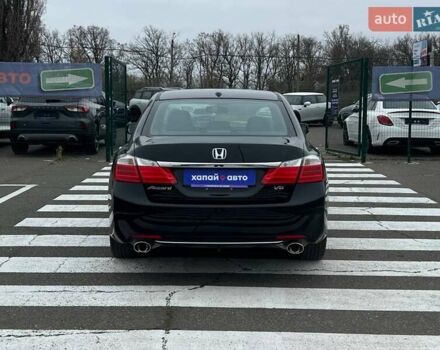 Чорний Хонда Аккорд, об'ємом двигуна 3.47 л та пробігом 172 тис. км за 11700 $, фото 5 на Automoto.ua