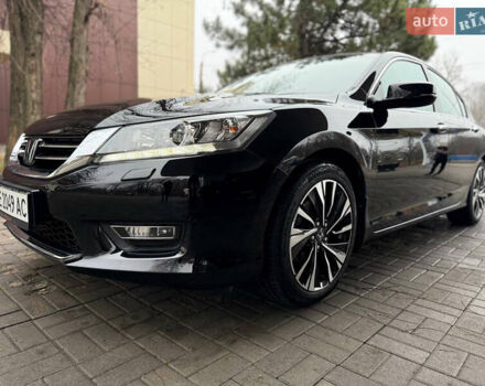 Черный Хонда Аккорд, объемом двигателя 3.5 л и пробегом 85 тыс. км за 16999 $, фото 3 на Automoto.ua