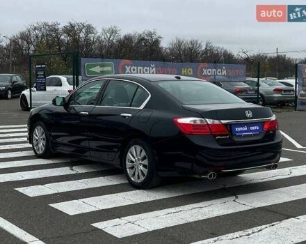 Чорний Хонда Аккорд, об'ємом двигуна 3.47 л та пробігом 172 тис. км за 11700 $, фото 6 на Automoto.ua