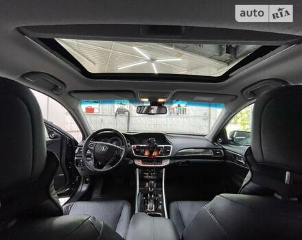 Черный Хонда Аккорд, объемом двигателя 3.5 л и пробегом 76 тыс. км за 17500 $, фото 8 на Automoto.ua