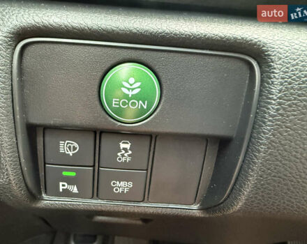 Черный Хонда Аккорд, объемом двигателя 3.47 л и пробегом 308 тыс. км за 15990 $, фото 21 на Automoto.ua