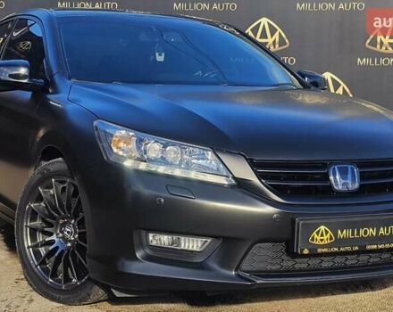 Черный Хонда Аккорд, объемом двигателя 3.5 л и пробегом 199 тыс. км за 14900 $, фото 6 на Automoto.ua