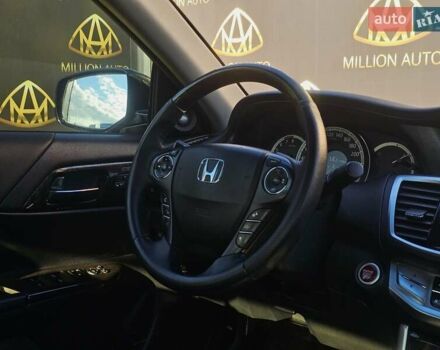 Черный Хонда Аккорд, объемом двигателя 3.5 л и пробегом 199 тыс. км за 14900 $, фото 16 на Automoto.ua