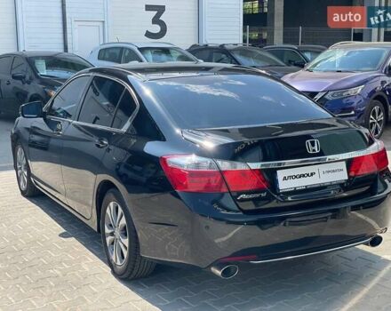 Черный Хонда Аккорд, объемом двигателя 2.4 л и пробегом 87 тыс. км за 13499 $, фото 4 на Automoto.ua