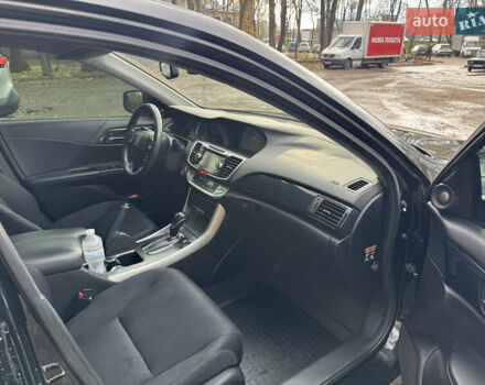 Черный Хонда Аккорд, объемом двигателя 2.36 л и пробегом 221 тыс. км за 11600 $, фото 8 на Automoto.ua