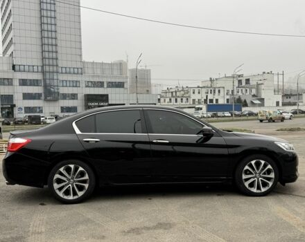 Черный Хонда Аккорд, объемом двигателя 2.4 л и пробегом 222 тыс. км за 10900 $, фото 10 на Automoto.ua