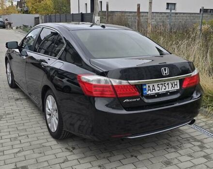 Черный Хонда Аккорд, объемом двигателя 2.35 л и пробегом 131 тыс. км за 12100 $, фото 2 на Automoto.ua