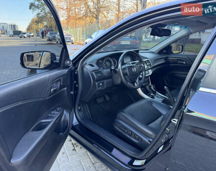 Черный Хонда Аккорд, объемом двигателя 2.35 л и пробегом 195 тыс. км за 11500 $, фото 8 на Automoto.ua