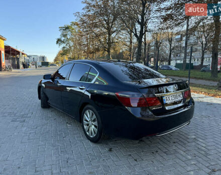 Черный Хонда Аккорд, объемом двигателя 2.35 л и пробегом 195 тыс. км за 11500 $, фото 5 на Automoto.ua