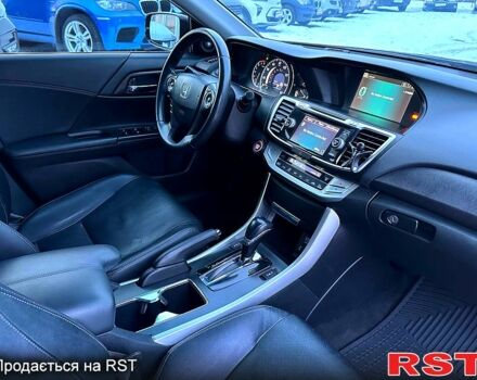 Черный Хонда Аккорд, объемом двигателя 2.4 л и пробегом 188 тыс. км за 12999 $, фото 8 на Automoto.ua