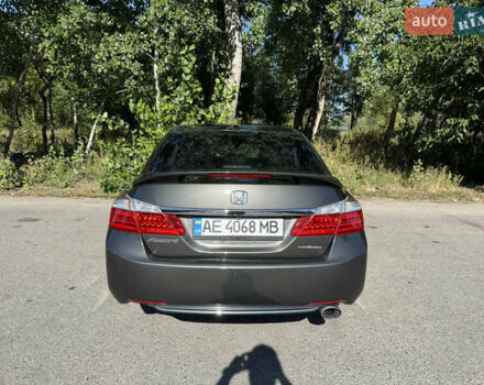Чорний Хонда Аккорд, об'ємом двигуна 2.36 л та пробігом 187 тис. км за 11300 $, фото 8 на Automoto.ua