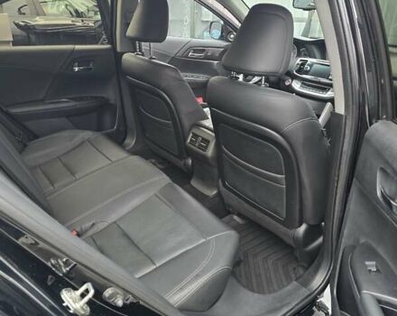 Черный Хонда Аккорд, объемом двигателя 2.35 л и пробегом 131 тыс. км за 12100 $, фото 8 на Automoto.ua