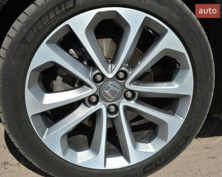 Черный Хонда Аккорд, объемом двигателя 3.47 л и пробегом 125 тыс. км за 15500 $, фото 11 на Automoto.ua