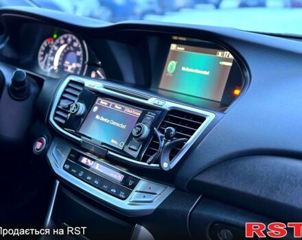 Черный Хонда Аккорд, объемом двигателя 2.4 л и пробегом 188 тыс. км за 12999 $, фото 10 на Automoto.ua