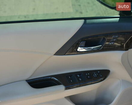 Черный Хонда Аккорд, объемом двигателя 3.47 л и пробегом 125 тыс. км за 15500 $, фото 20 на Automoto.ua