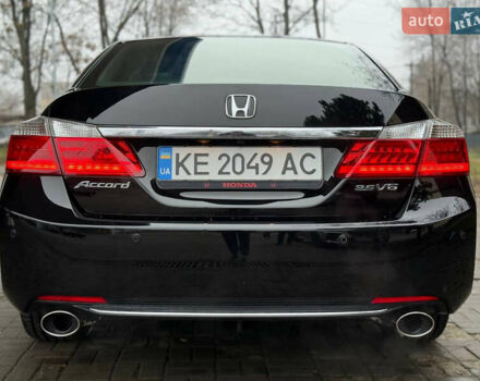 Черный Хонда Аккорд, объемом двигателя 3.5 л и пробегом 85 тыс. км за 16999 $, фото 13 на Automoto.ua
