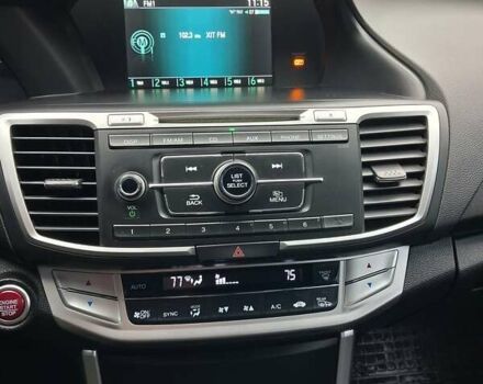 Черный Хонда Аккорд, объемом двигателя 2.36 л и пробегом 197 тыс. км за 12700 $, фото 24 на Automoto.ua