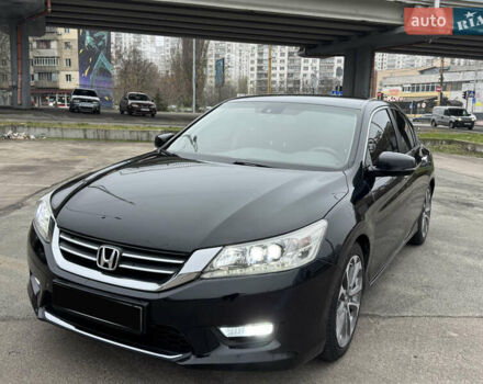 Черный Хонда Аккорд, объемом двигателя 2.36 л и пробегом 222 тыс. км за 10900 $, фото 1 на Automoto.ua