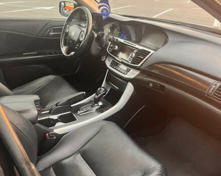 Хонда Аккорд 2014 в Одессе на Automoto.ua Черный Хонда Аккорд, объемом двигателя 2 л и пробегом 182 тыс. км за 14000 $, фото 16 на Automoto.ua