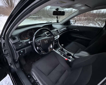 Чорний Хонда Аккорд, об'ємом двигуна 2.4 л та пробігом 160 тис. км за 11000 $, фото 2 на Automoto.ua