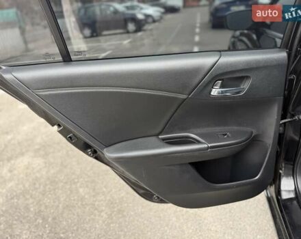 Хонда Аккорд 2014 в Киеве на Automoto.ua Черный Хонда Аккорд, объемом двигателя 2.4 л и пробегом 250 тыс. км за 11990 $, фото 25 на Automoto.ua