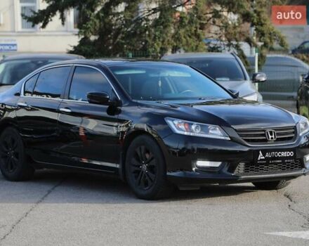Чорний Хонда Аккорд, об'ємом двигуна 2.4 л та пробігом 108 тис. км за 12000 $, фото 4 на Automoto.ua