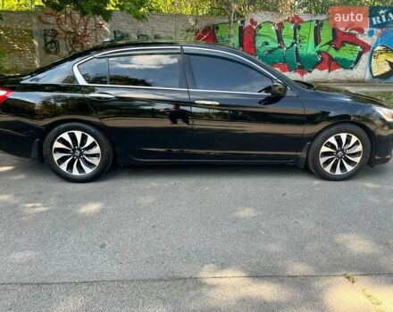 Черный Хонда Аккорд, объемом двигателя 2.4 л и пробегом 118 тыс. км за 12500 $, фото 6 на Automoto.ua
