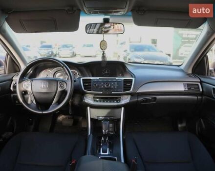 Чорний Хонда Аккорд, об'ємом двигуна 2.4 л та пробігом 108 тис. км за 12000 $, фото 30 на Automoto.ua