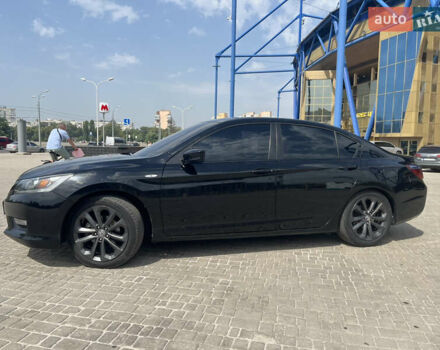 Чорний Хонда Аккорд, об'ємом двигуна 2.35 л та пробігом 182 тис. км за 13300 $, фото 1 на Automoto.ua