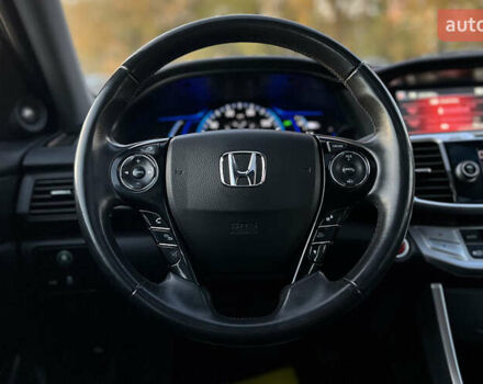 Черный Хонда Аккорд, объемом двигателя 1.99 л и пробегом 176 тыс. км за 13300 $, фото 16 на Automoto.ua