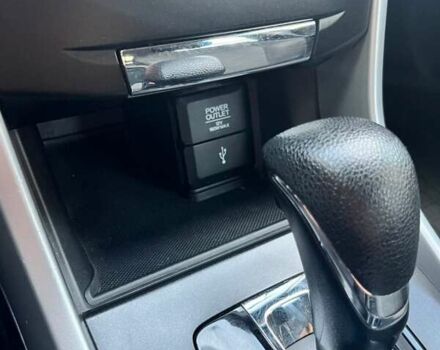 Черный Хонда Аккорд, объемом двигателя 2.4 л и пробегом 118 тыс. км за 12500 $, фото 13 на Automoto.ua