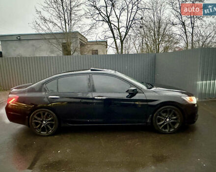 Черный Хонда Аккорд, объемом двигателя 2.4 л и пробегом 200 тыс. км за 11000 $, фото 5 на Automoto.ua