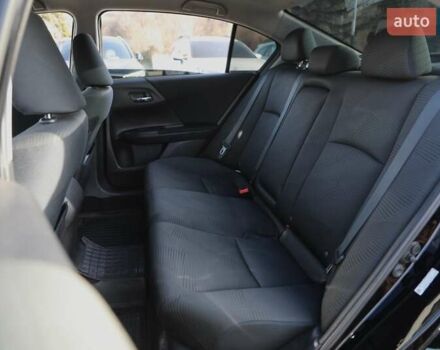 Чорний Хонда Аккорд, об'ємом двигуна 2.4 л та пробігом 108 тис. км за 12000 $, фото 7 на Automoto.ua
